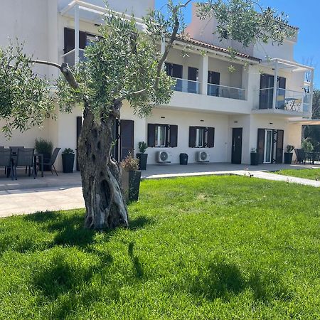 Villa Rodelia 1 Рода Екстериор снимка