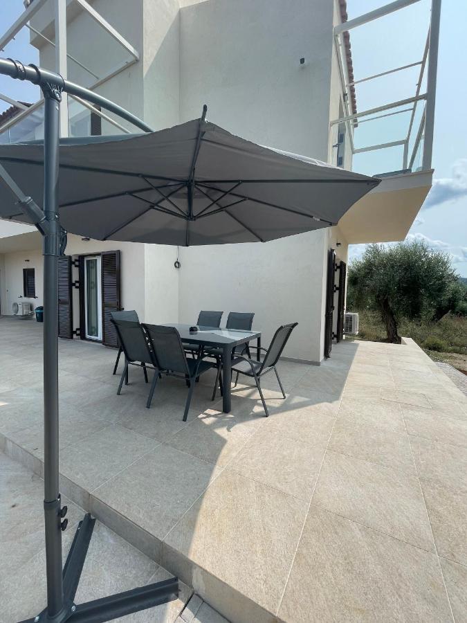 Villa Rodelia 1 Рода Екстериор снимка