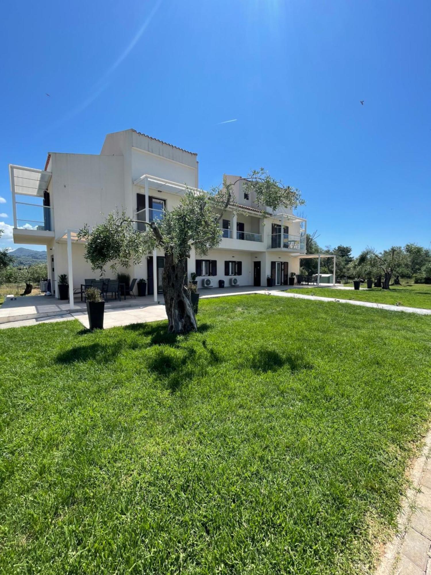 Villa Rodelia 1 Рода Екстериор снимка
